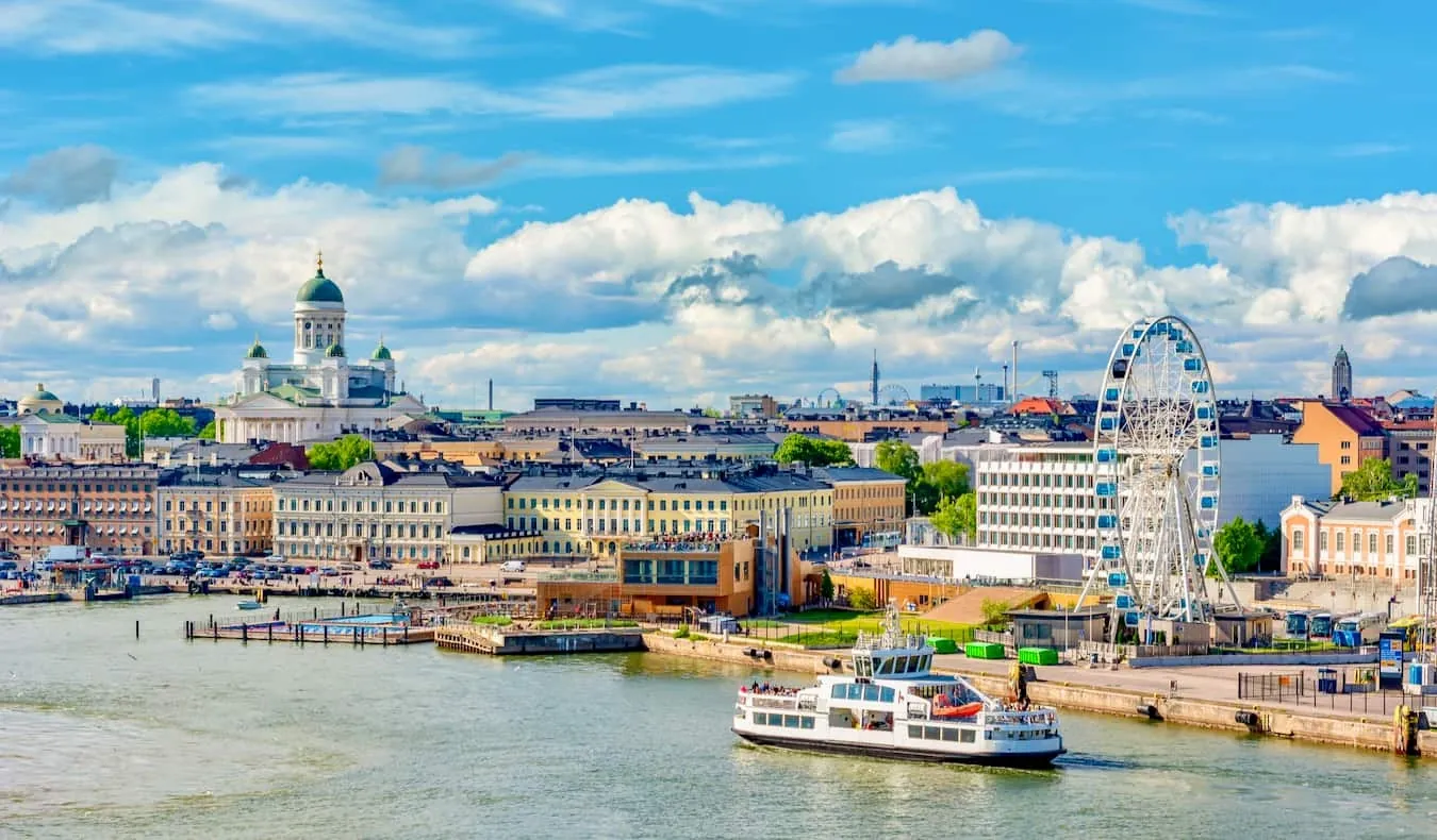 Helsingfors – färjehamn och destinationsguide