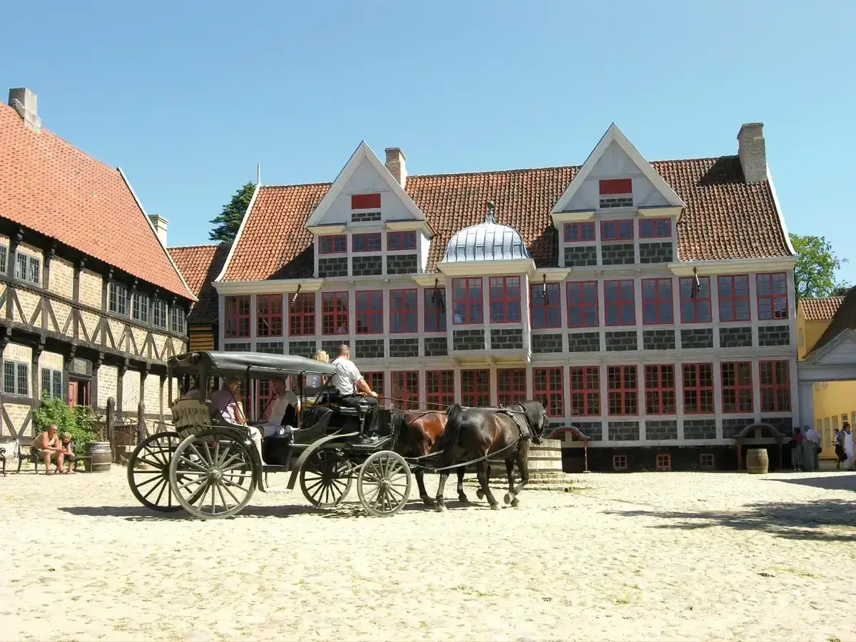 Hirtshals – färjehamn och destinationsguide