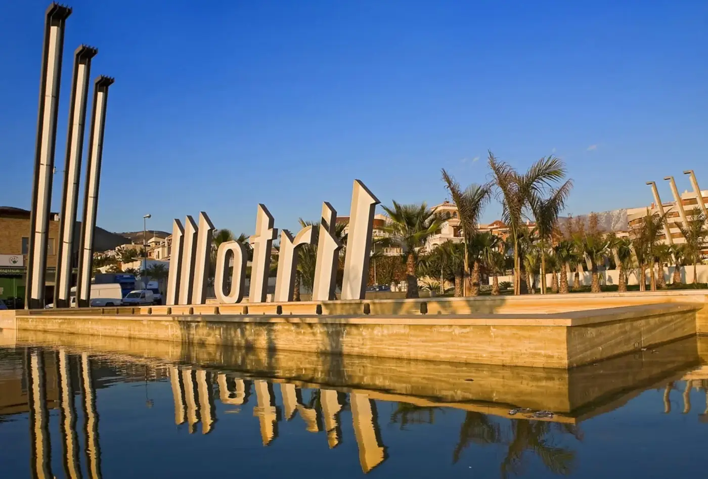 Motril – färjehamn och destinationsguide