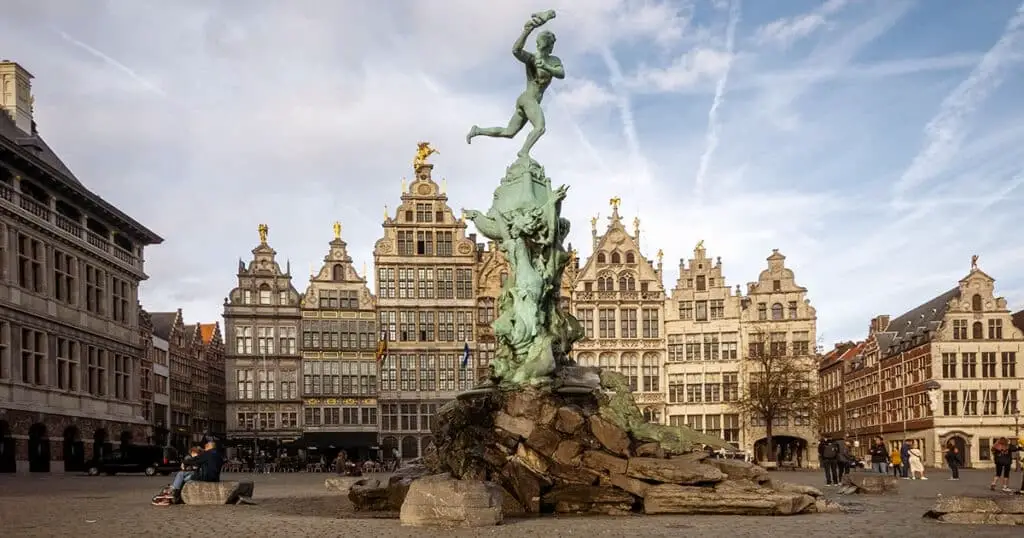 Ostend – färjehamn och destinationsguide