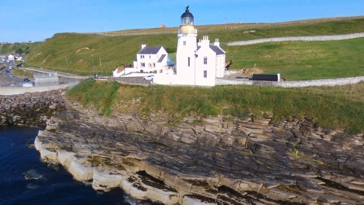 Scrabster – färjehamn och destinationsguide