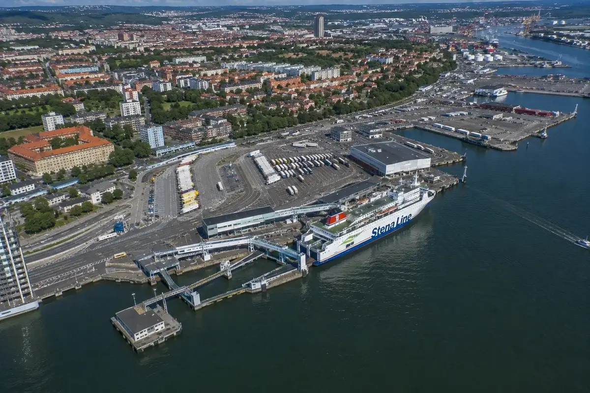 Färjeresa och hamninformation för Frederikshavn–Göteborg